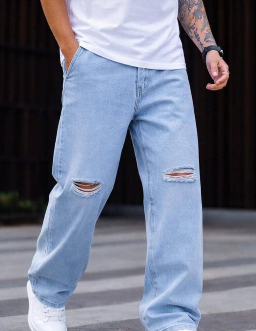 Baggy open-bottom trouser