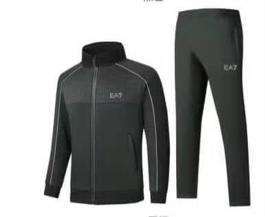 Under Armour Men's Tracksuit